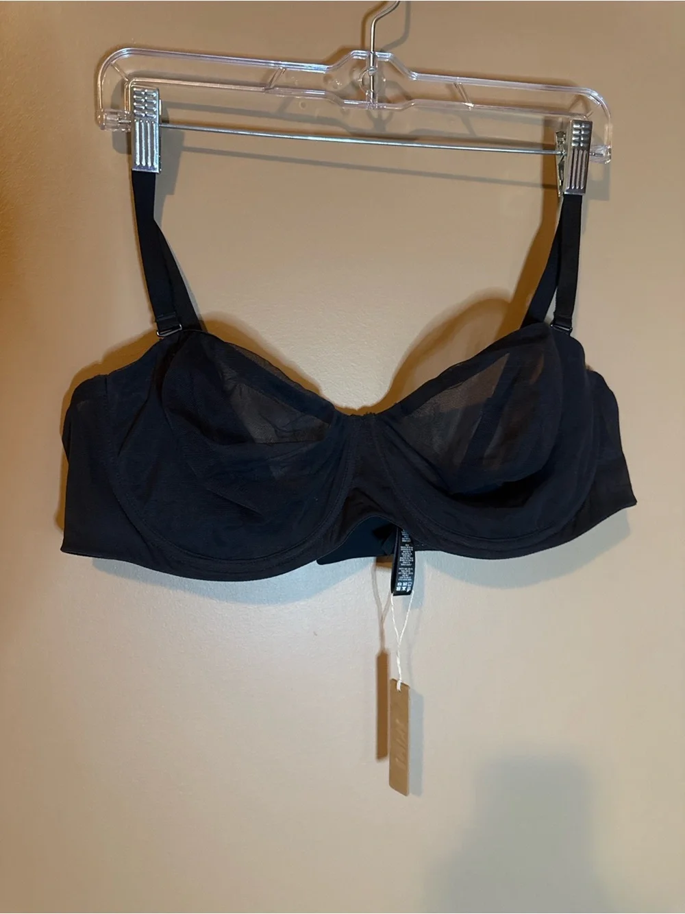Skims Ultra Fine Mesh Strapless Bra - Picture 2 of 5